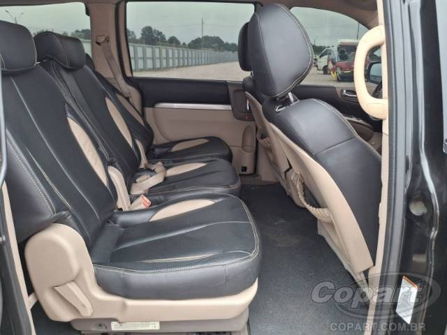 2015 KIA CARNIVAL 