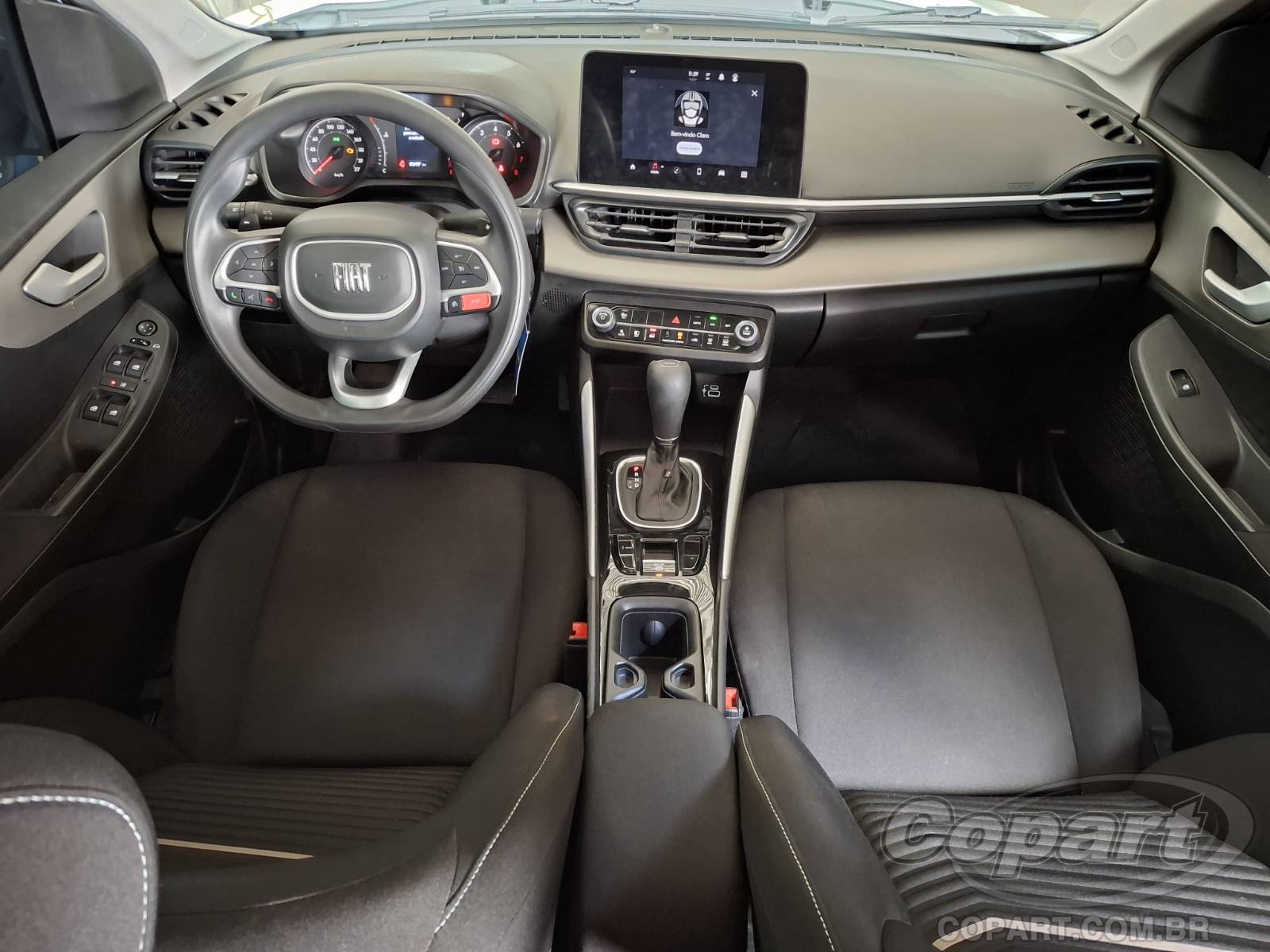 Foto 9 de 10: 2024 FIAT FASTBACK