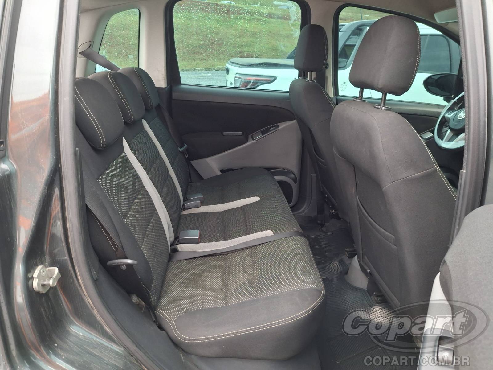 2015 FIAT IDEA — foto 6 de 13