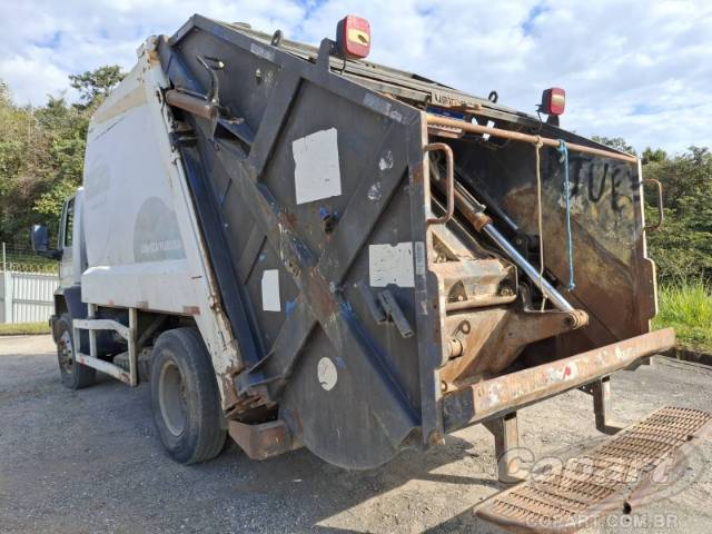2009 FORD CARGO 1317E 