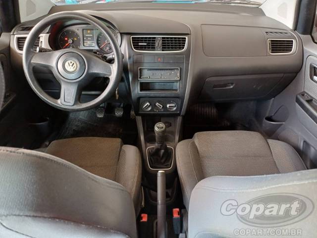 2011 VOLKSWAGEN FOX 