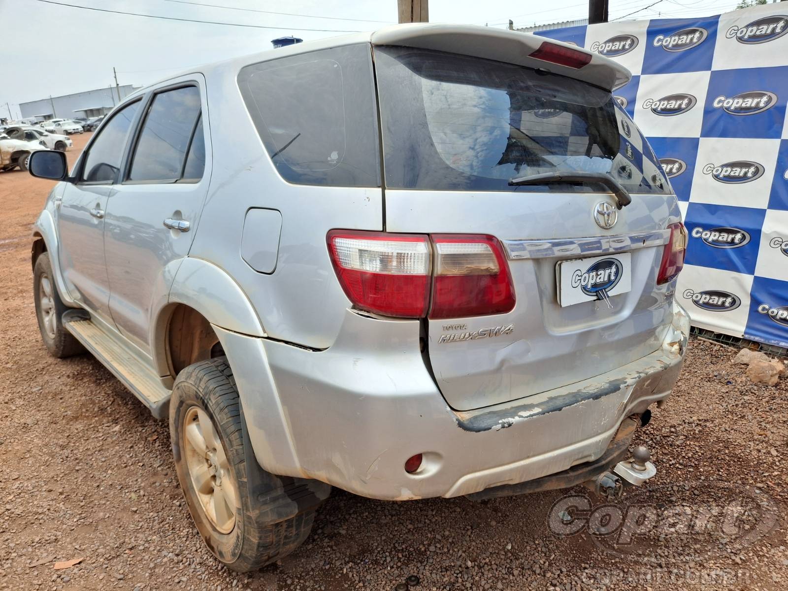 Foto 3: 2009 TOYOTA HILUX SW4