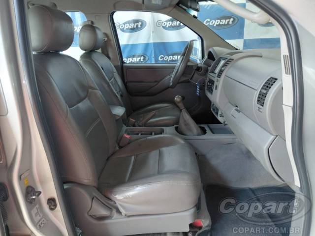 2010 NISSAN FRONTIER CD 