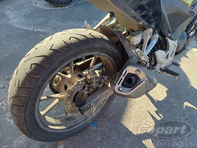 2023 HONDA CB 300F 
