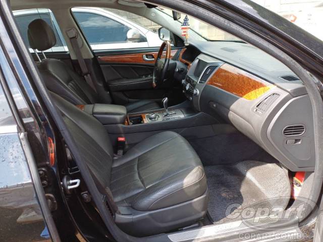 2013 HYUNDAI EQUUS 