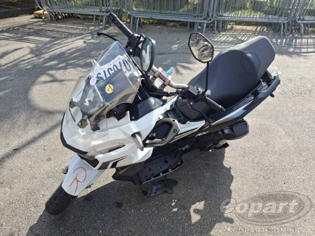2022 HONDA ADV 