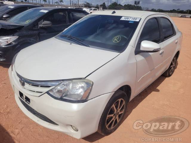 2017 TOYOTA ETIOS SEDA 