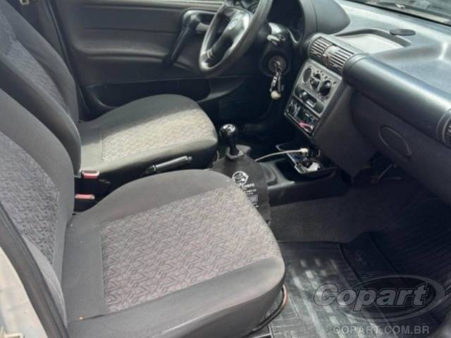 2006 CHEVROLET CLASSIC 