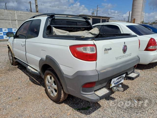 2017 FIAT STRADA CD 