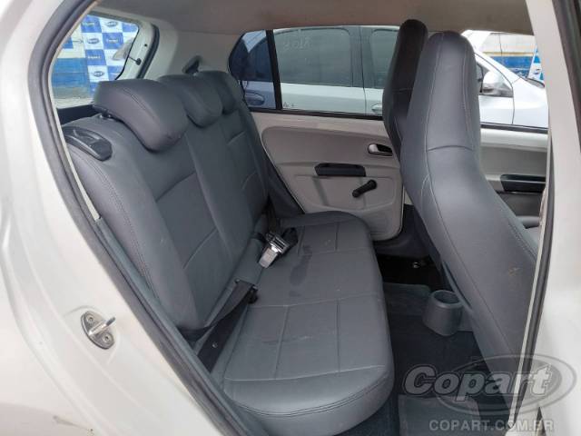 2015 VOLKSWAGEN UP 