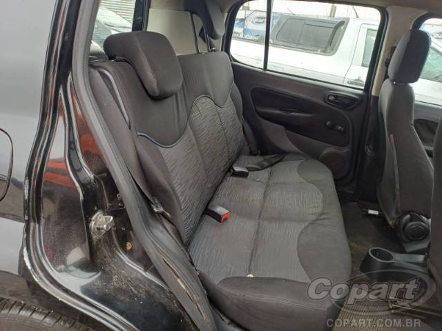 2015 FIAT UNO 