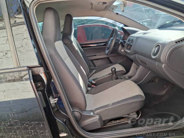 2016 VOLKSWAGEN UP 