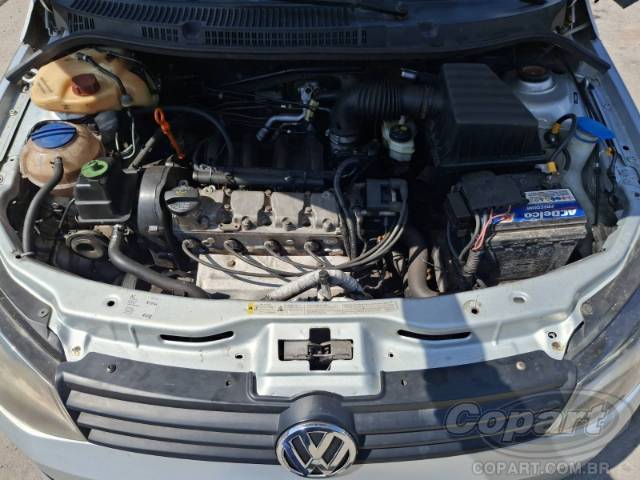 2015 VOLKSWAGEN VOYAGE 