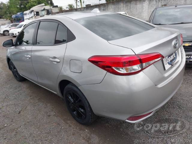 2020 TOYOTA YARIS SEDA 