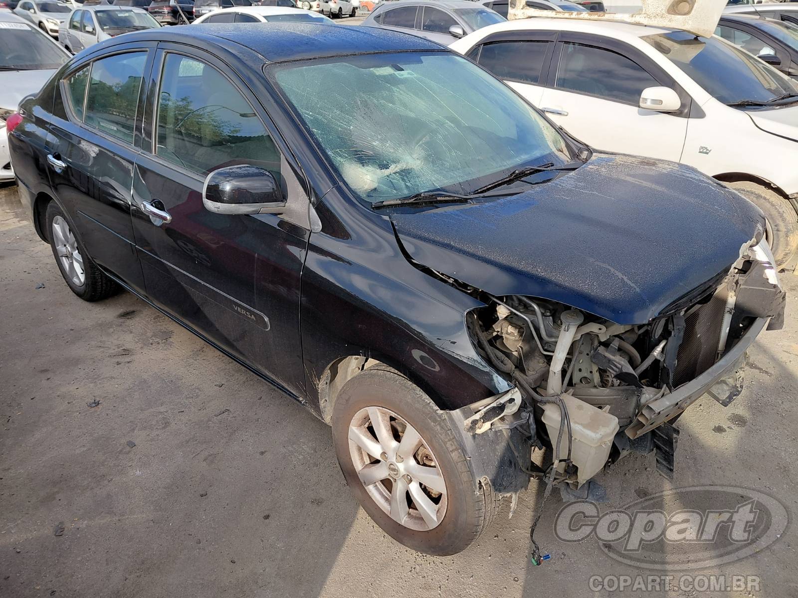 Veículo Nissan Versa Nissan Versa 2014 1.6 16V 2014 em leilão