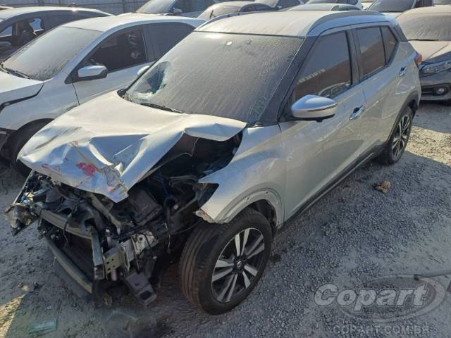 2022 NISSAN KICKS 