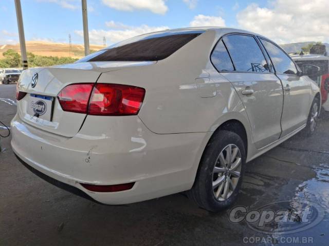 2013 VOLKSWAGEN JETTA 