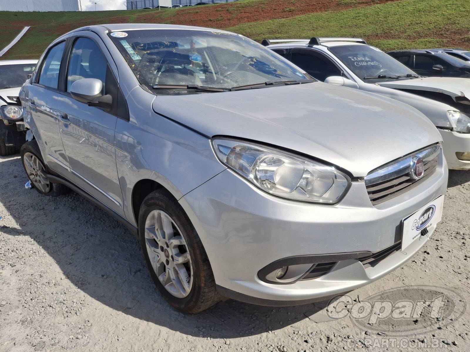 Veículo Fiat Grand Siena Fiat Grand Siena Essence 1.6 16V E.torQ 2016 2016 em leilão