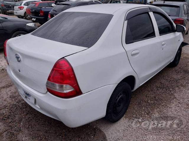 2017 TOYOTA ETIOS SEDA 