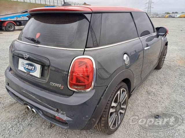 2019 MINI COOPER 