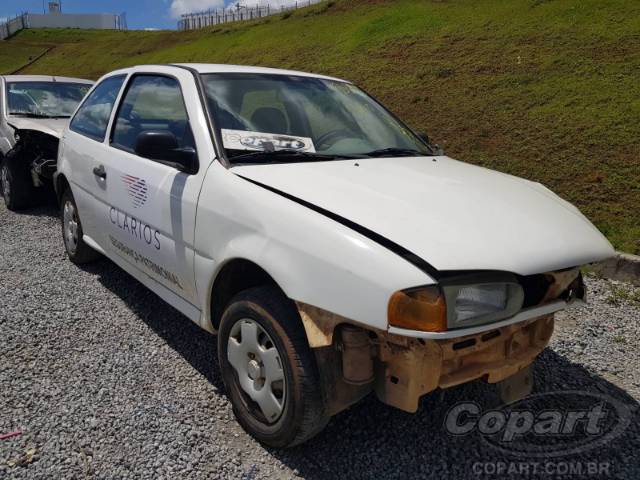 2002 VOLKSWAGEN GOL 