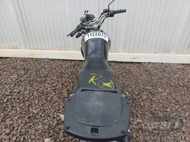 2016 SUZUKI GSR 