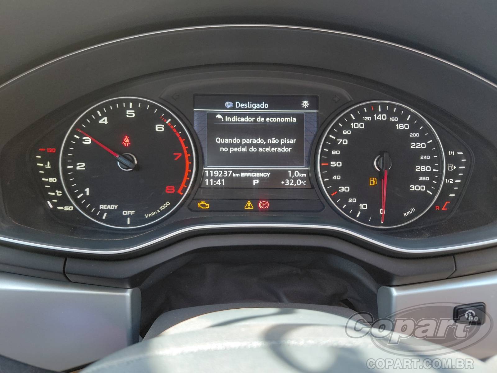 Foto 8 de 10: 2018 AUDI A4