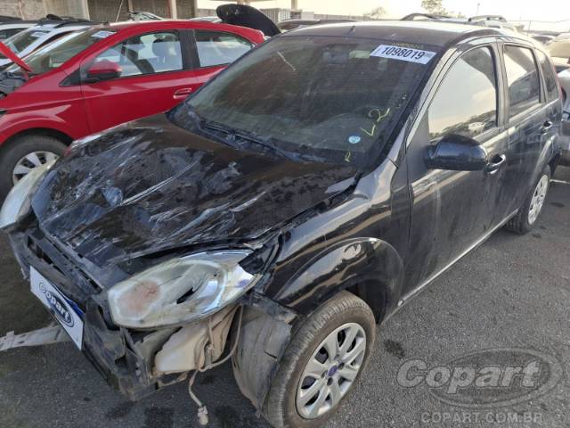 2013 FORD FIESTA 