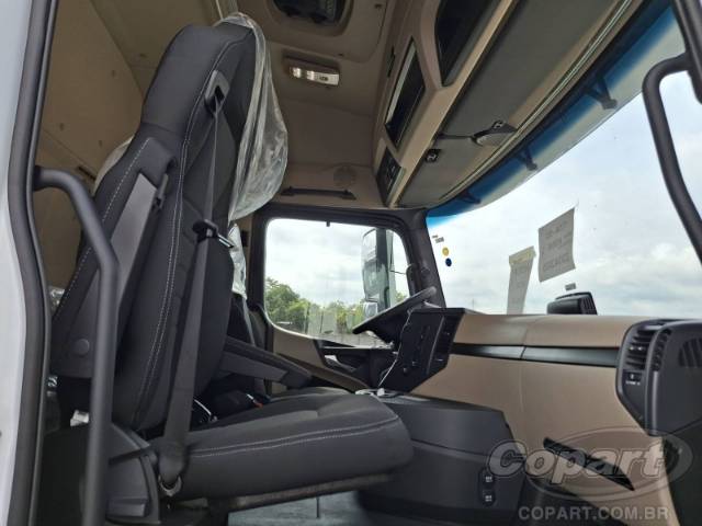 2025 MERCEDES-BENZ Actros 