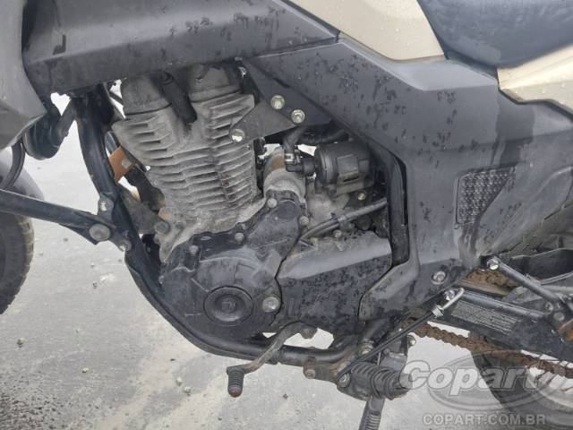 2024 HONDA XRE SAHARA 300 