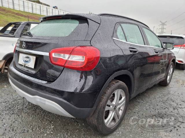 2019 MERCEDES BENZ GLA 