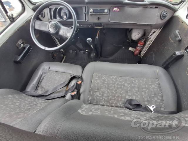 2010 VOLKSWAGEN KOMBI 