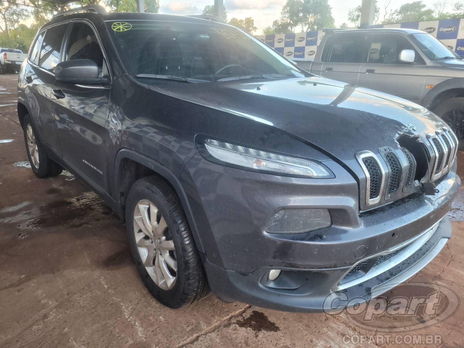 Veículo Fiat Cherokee JEEP CHEROKEE LIMITED 3.2 V6 2015 em leilão