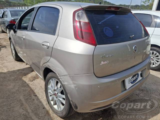 2012 FIAT PUNTO 