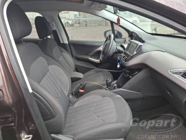 2017 PEUGEOT 208 