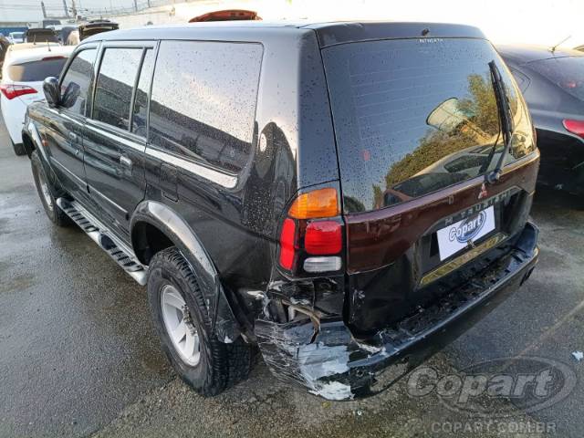 2003 MITSUBISHI PAJERO SPORT 