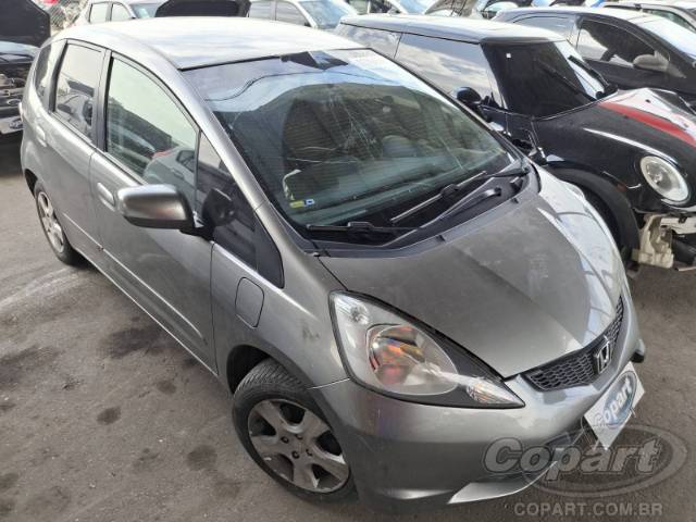 2011 HONDA FIT 