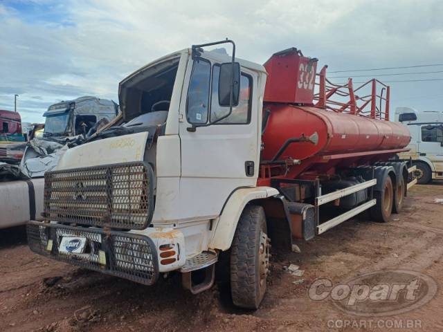 2012 MERCEDES BENZ 2726 