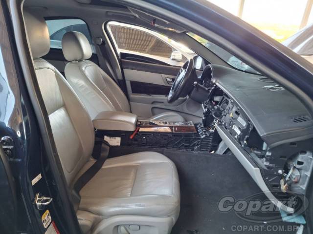2009 JAGUAR XF 