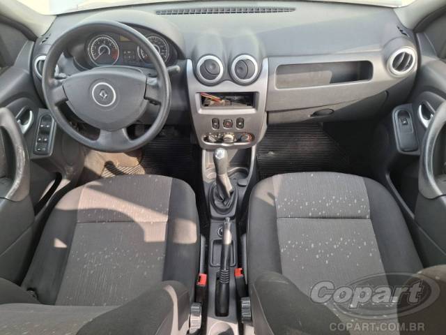 2011 RENAULT LOGAN 