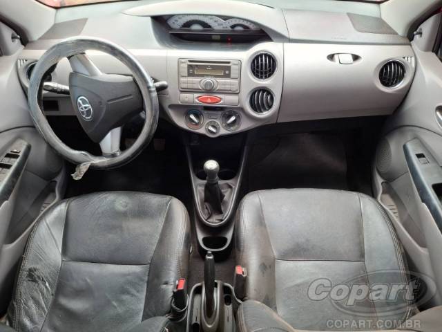 2013 TOYOTA ETIOS SEDA 