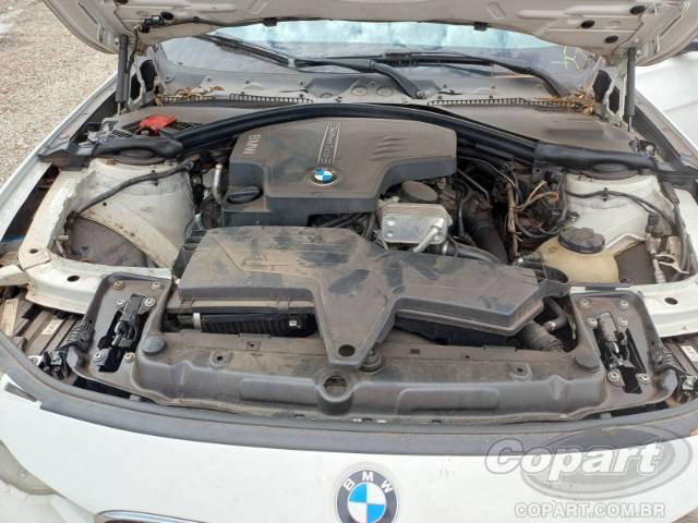2013 BMW SERIE 3 