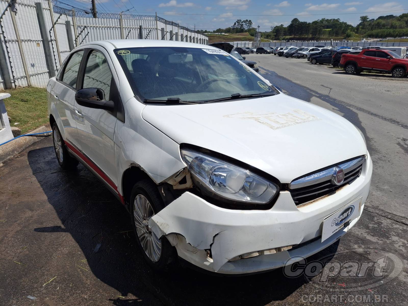 Veículo Fiat Grand Siena FIAT GRAND SIENA ESSENCE 1.6 16V E.TORQ 2016 2016 em leilão