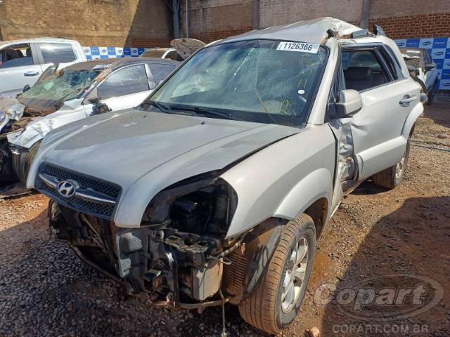 2010 HYUNDAI TUCSON 