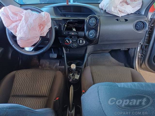 2017 TOYOTA ETIOS SEDA 