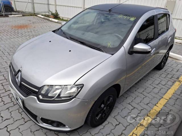 2017 RENAULT SANDERO 