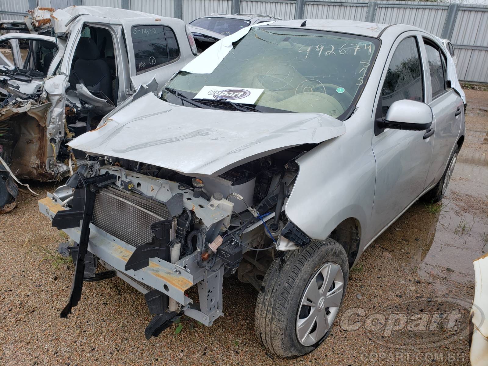 Foto 2: 2019 NISSAN MARCH