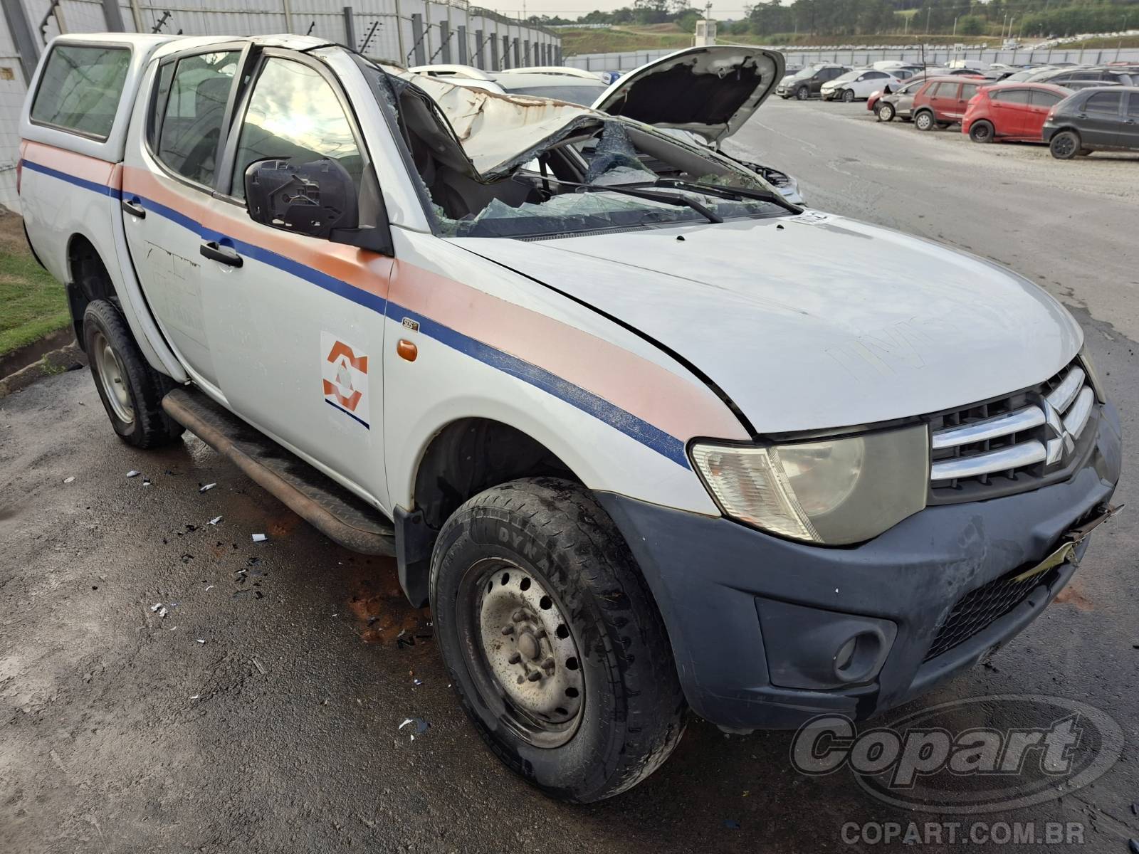 Veículo Mitsubishi L200 Mitsubishi L200 Triton 3.2 Turbo 2013 2013 em leilão