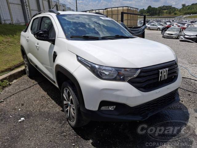 2024 FIAT STRADA CD 