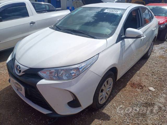 2023 TOYOTA YARIS SEDA 